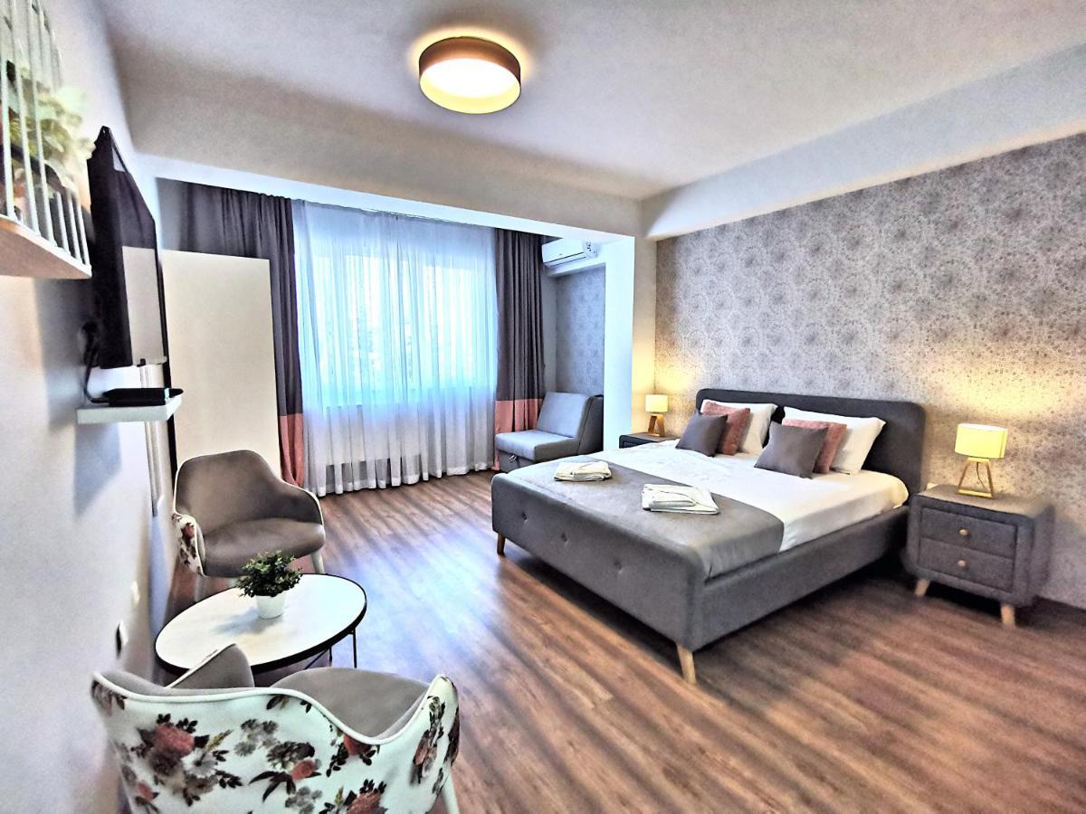Guest Rooms Denicija Skopie Exterior foto
